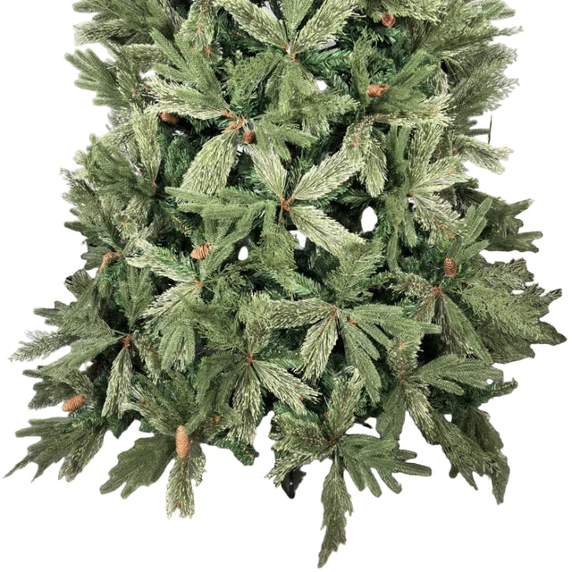 Green Christmas tree 2550 tips 3m