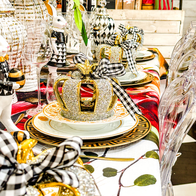 Black and White Easter Table Look